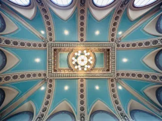 HISTORIC COURTROOM CEILING