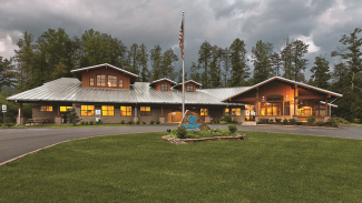 boys & girls club of smoky mountains
