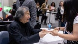 Shigeru Ban at a book signing