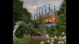 Mount Auburn Cemetery - Bigelow Chapel and New Crematory exterior gardens