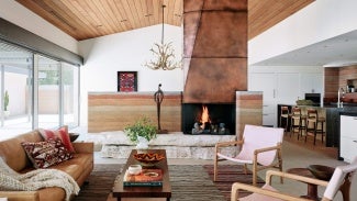 River Ranch home living room with fireplace