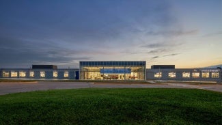  THE DMACC AUTOMOTIVE TRAINING FACILITY IN ANKENY