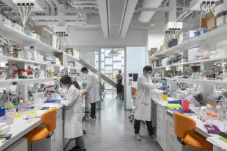 Students in the sec laboratory.