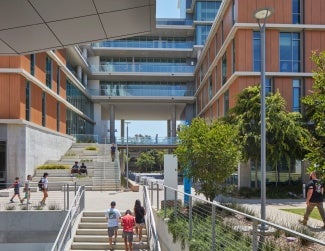 The North Torrey Pines Living & Learning neighborhood (NTPLLN) at UC San Diego is designed to promote physical and mental well-being, support the school's environmental commitments, and foster community connections.