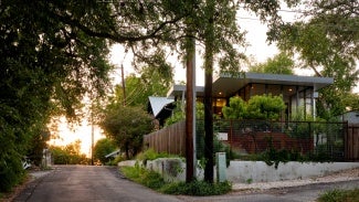 Completed in 2020, the home is a pilot project for the PHIUS 2018+ Source Zero standard and one of the first Passive House projects located in a hot, humid climate.